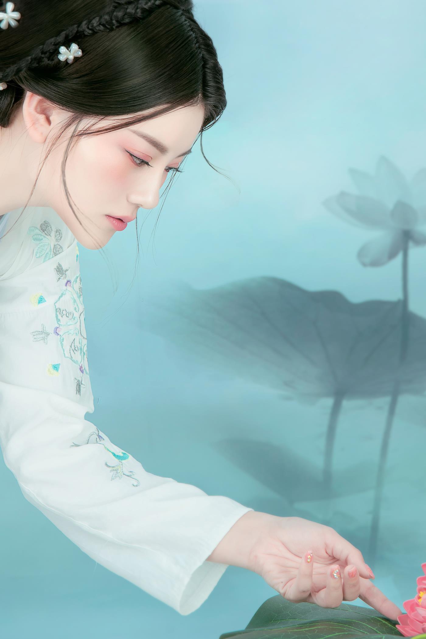 图片[10]-[YITUYU艺图语] 2022.01.10 荷间意 琴宝 [24P] – 速更版-美库