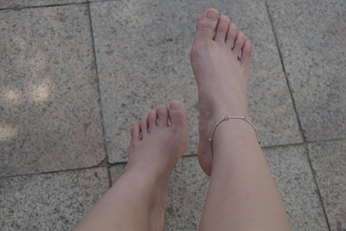 图片[17]-Pary摄影 NO.003 大学生婉萍的雪白美脚 (1) [84P] – 速更版-美库