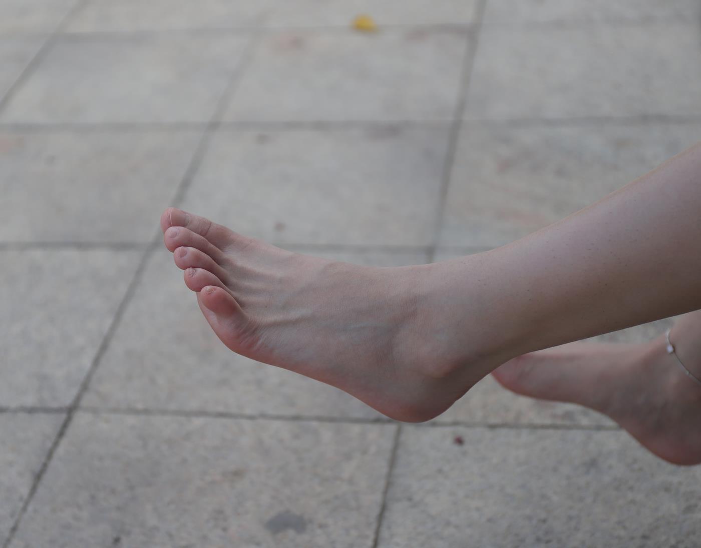 图片[17]-Pary摄影 NO.003 大学生婉萍的雪白美脚 (2) [85P] – 速更版-美库