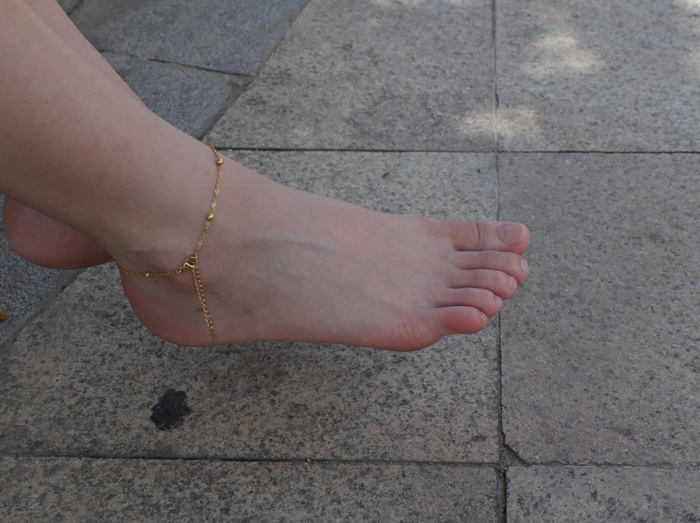 图片[21]-Pary摄影 NO.003 大学生婉萍的雪白美脚 (2) [85P] – 速更版-美库