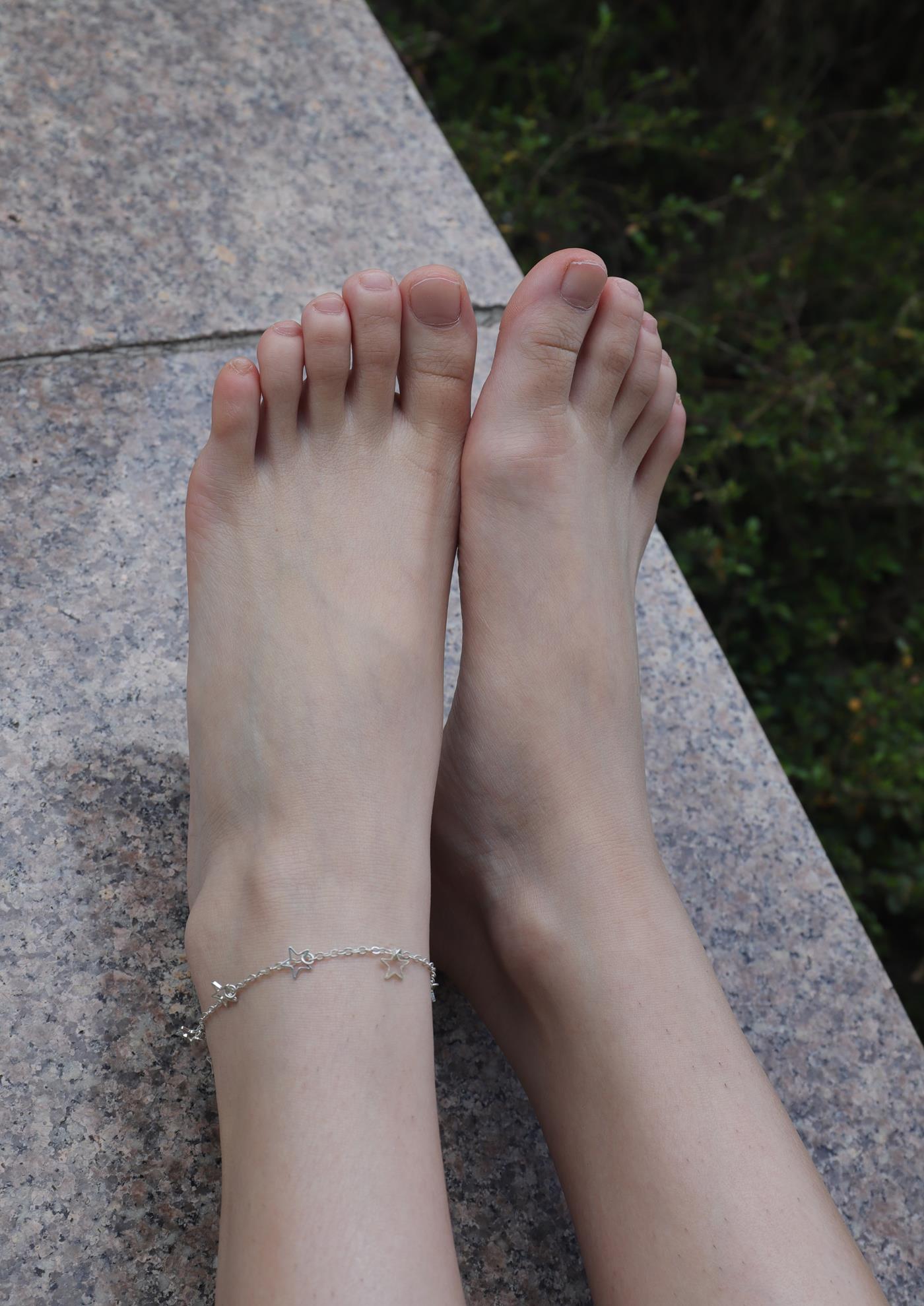 图片[32]-Pary摄影 NO.003 大学生婉萍的雪白美脚 (1) [84P] – 速更版-美库