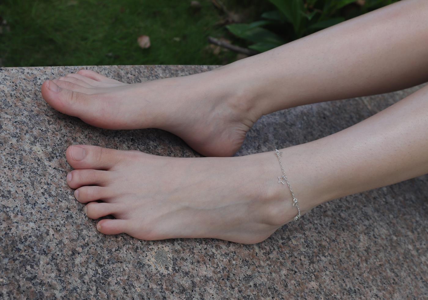 图片[35]-Pary摄影 NO.003 大学生婉萍的雪白美脚 (1) [84P] – 速更版-美库