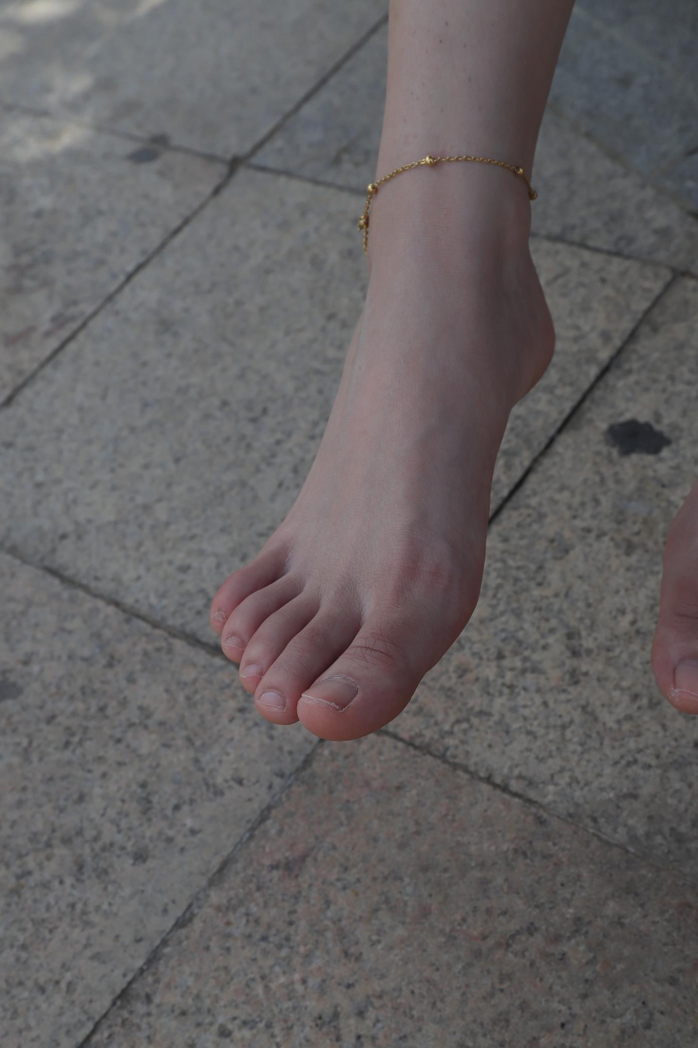 图片[27]-Pary摄影 NO.003 大学生婉萍的雪白美脚 (2) [85P] – 速更版-美库