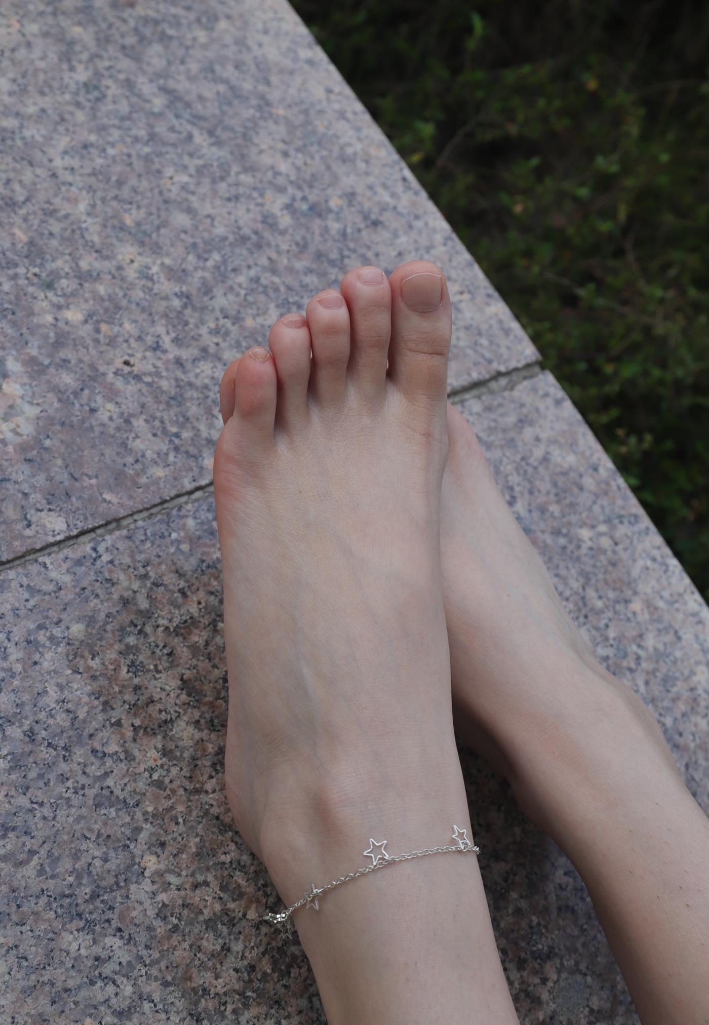 图片[38]-Pary摄影 NO.003 大学生婉萍的雪白美脚 (1) [84P] – 速更版-美库