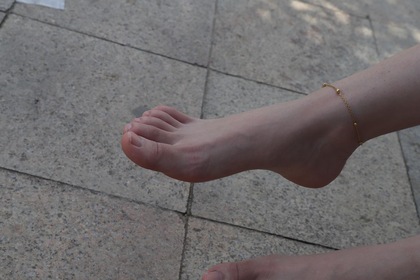 图片[28]-Pary摄影 NO.003 大学生婉萍的雪白美脚 (2) [85P] – 速更版-美库