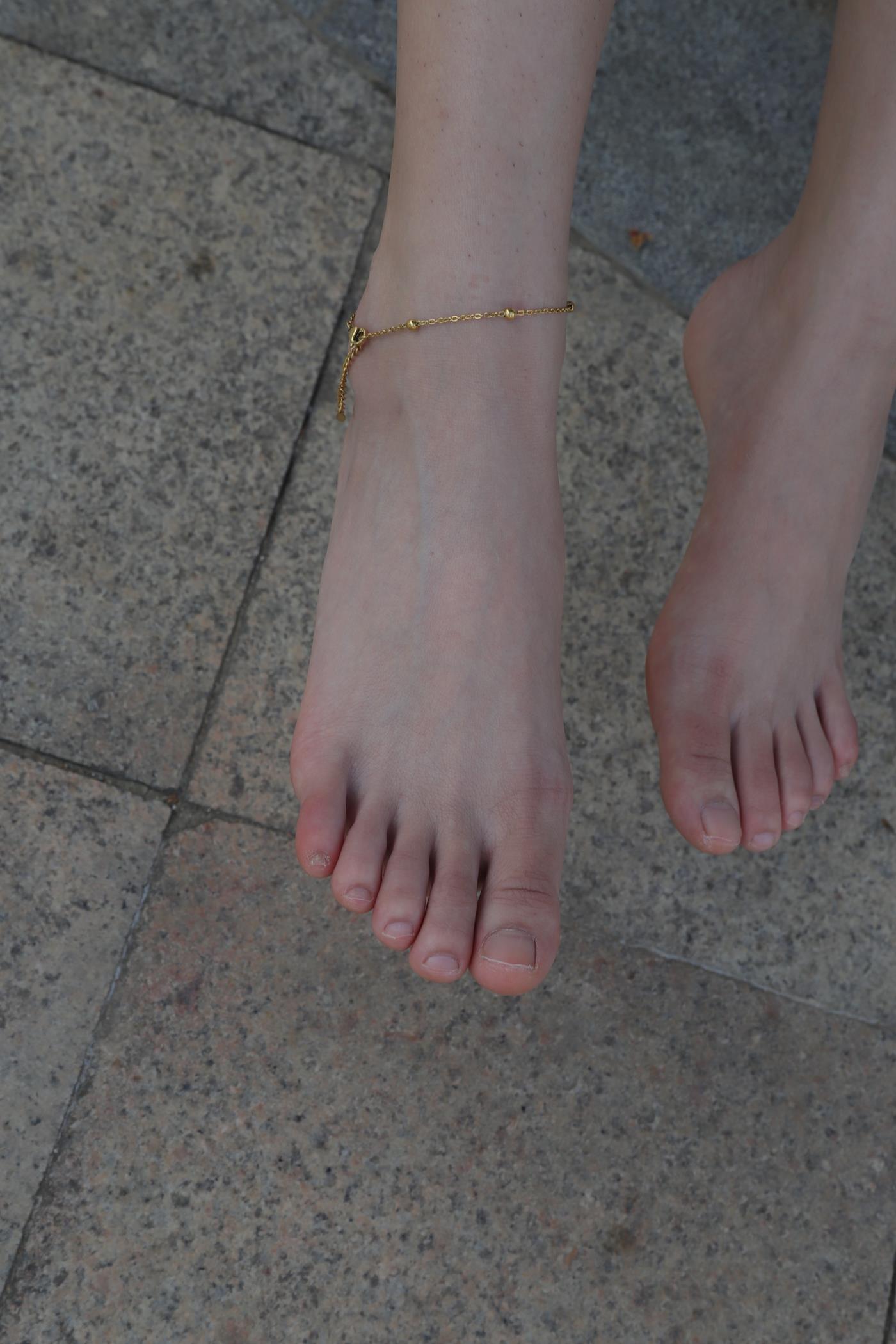 图片[29]-Pary摄影 NO.003 大学生婉萍的雪白美脚 (2) [85P] – 速更版-美库