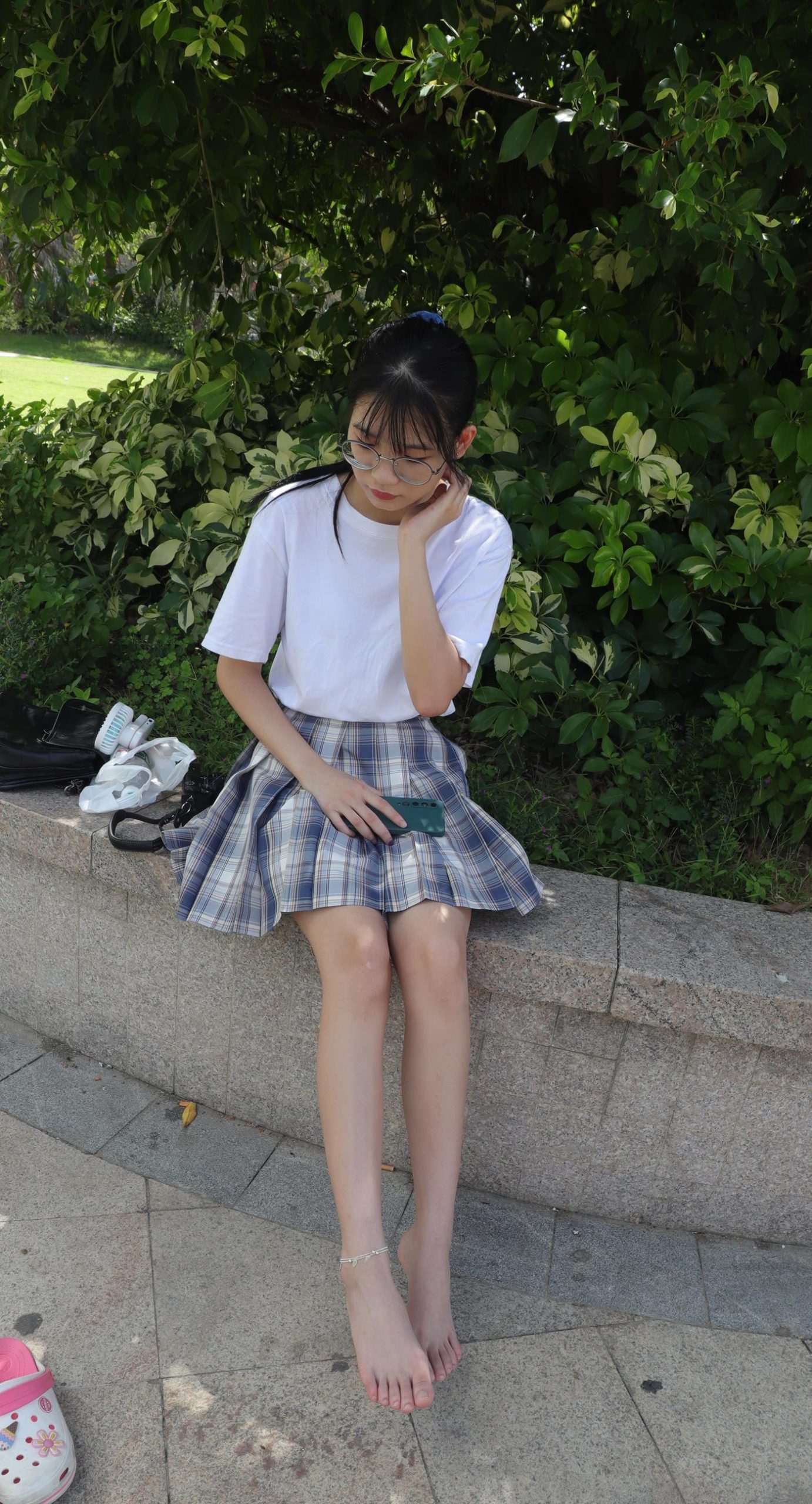 图片[37]-Pary摄影 NO.003 大学生婉萍的雪白美脚 (2) [85P] – 速更版-美库