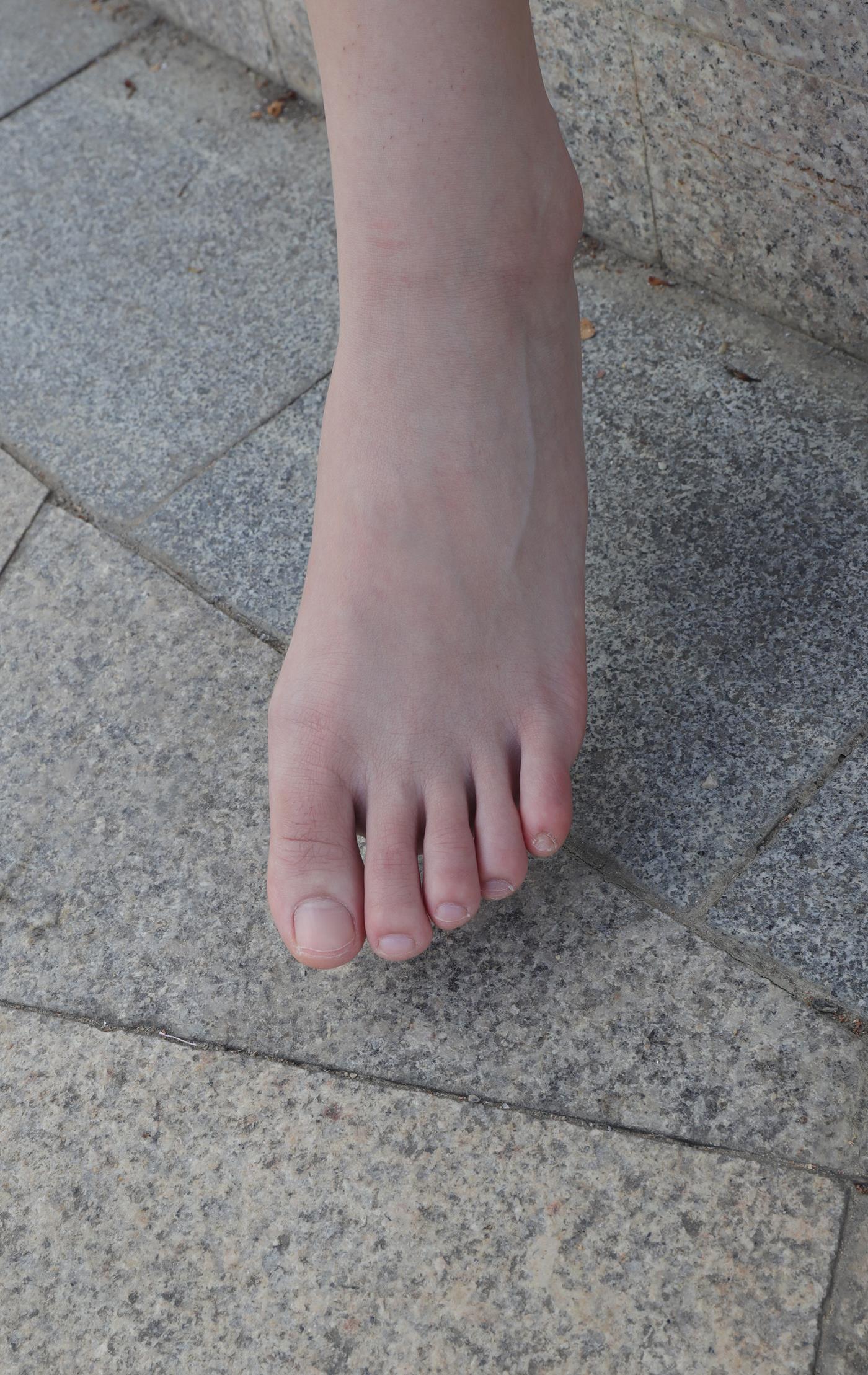 图片[38]-Pary摄影 NO.003 大学生婉萍的雪白美脚 (2) [85P] – 速更版-美库