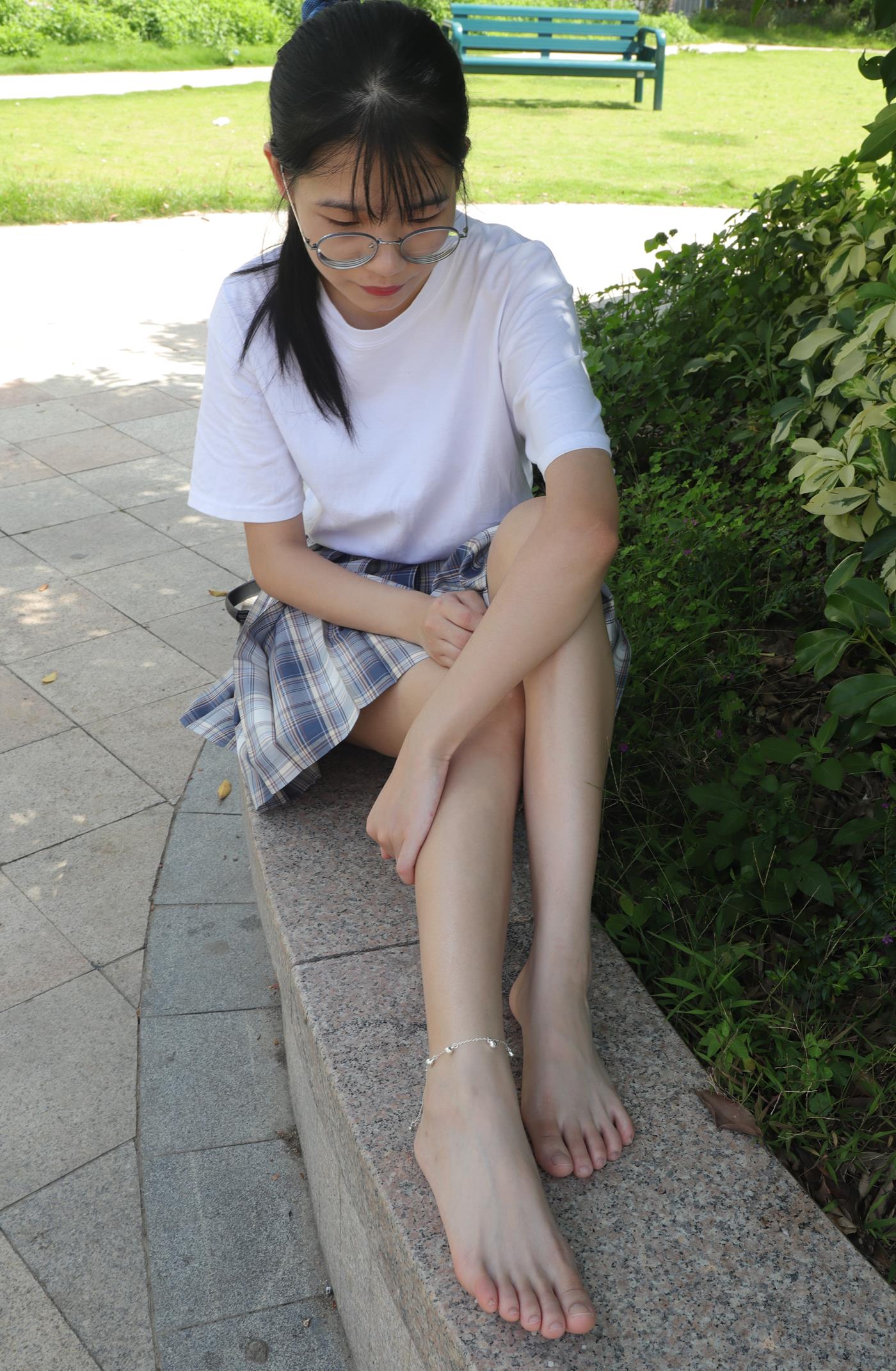 图片[44]-Pary摄影 NO.003 大学生婉萍的雪白美脚 (2) [85P] – 速更版-美库