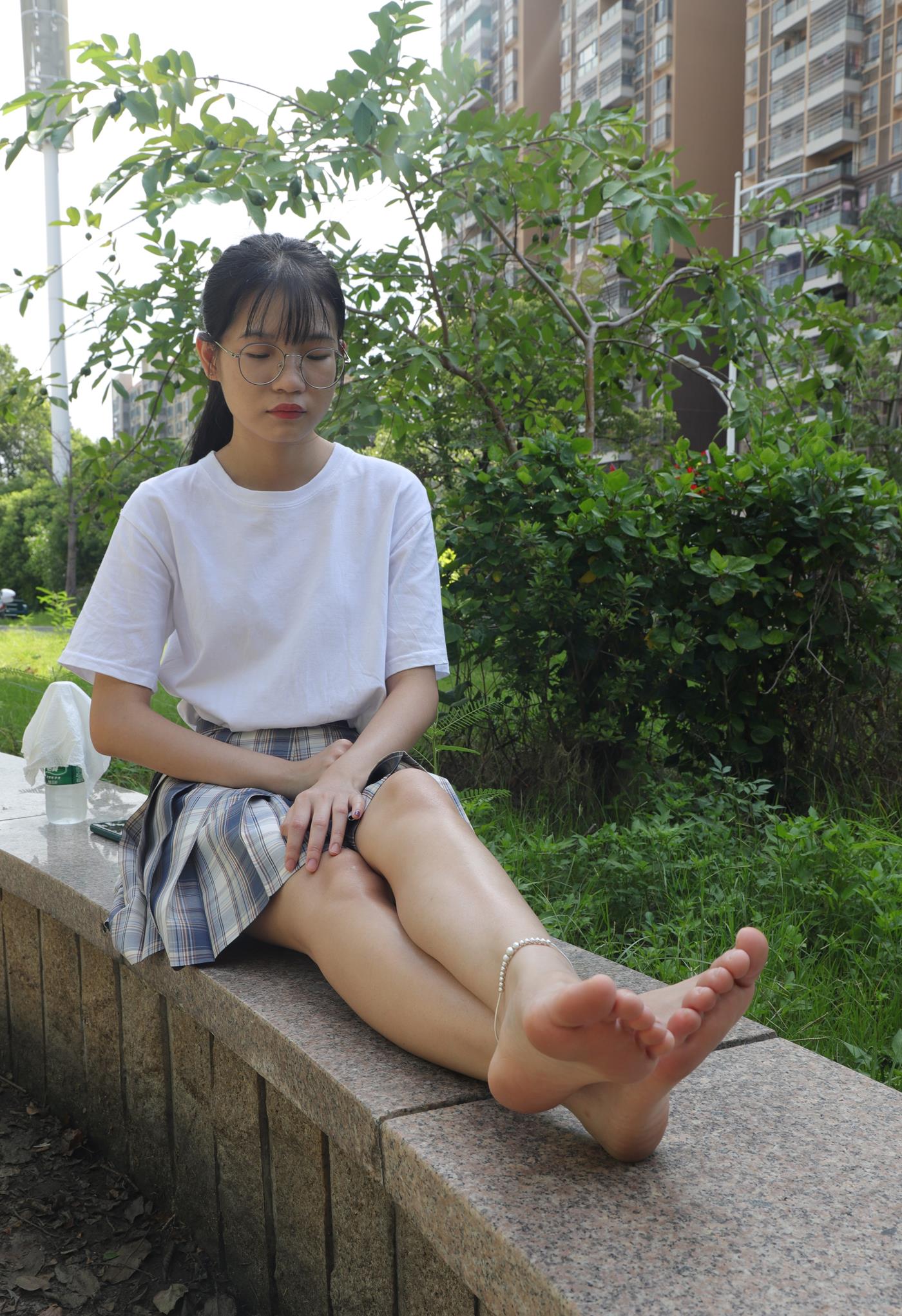 图片[59]-Pary摄影 NO.003 大学生婉萍的雪白美脚 (1) [84P] – 速更版-美库