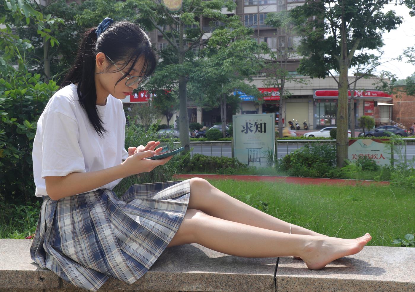 图片[66]-Pary摄影 NO.003 大学生婉萍的雪白美脚 (1) [84P] – 速更版-美库