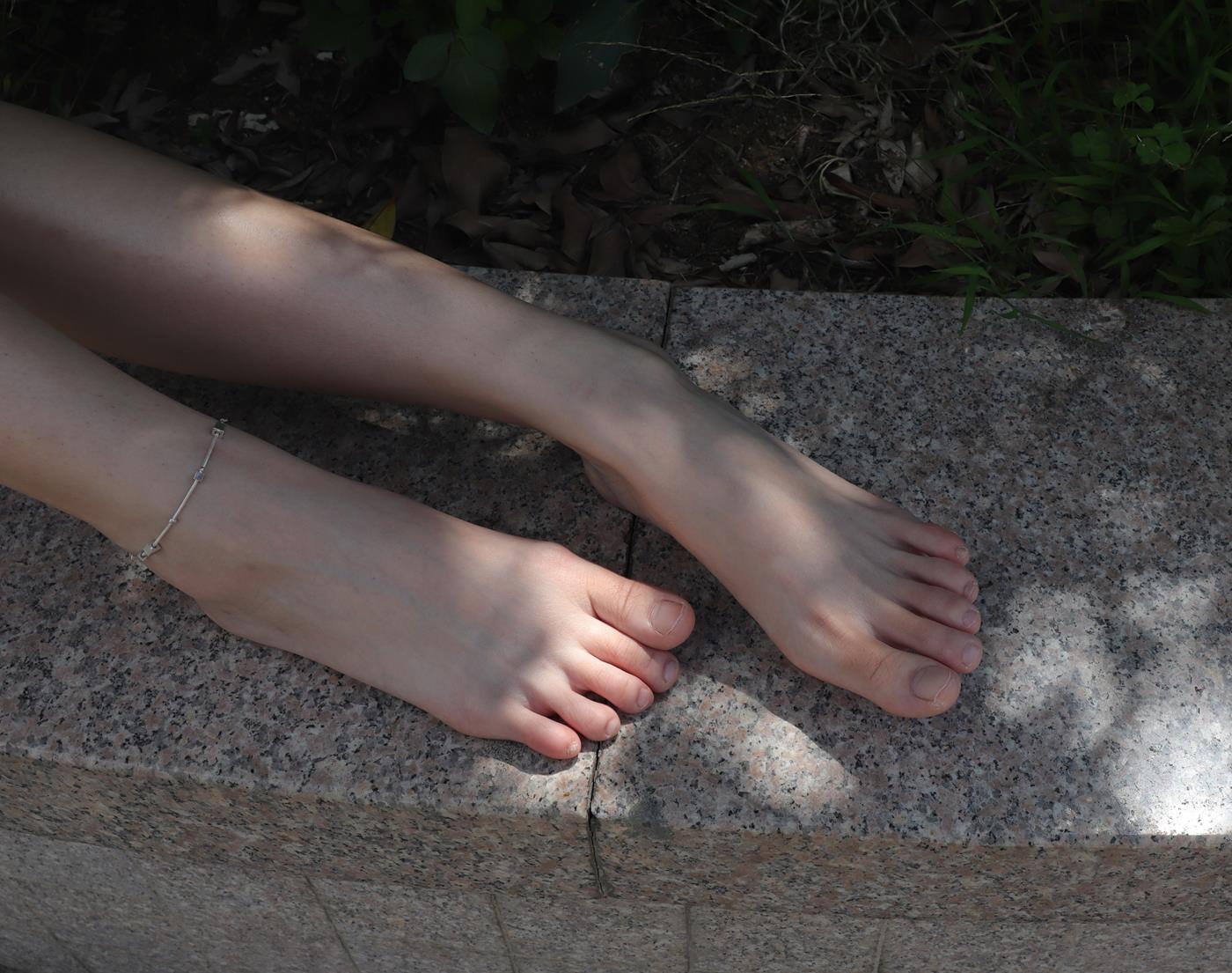 图片[65]-Pary摄影 NO.003 大学生婉萍的雪白美脚 (2) [85P] – 速更版-美库