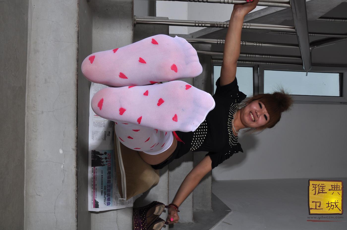 图片[35]-雅典卫城 白丝小红心 2010-023 [100P] – 速更版-美库