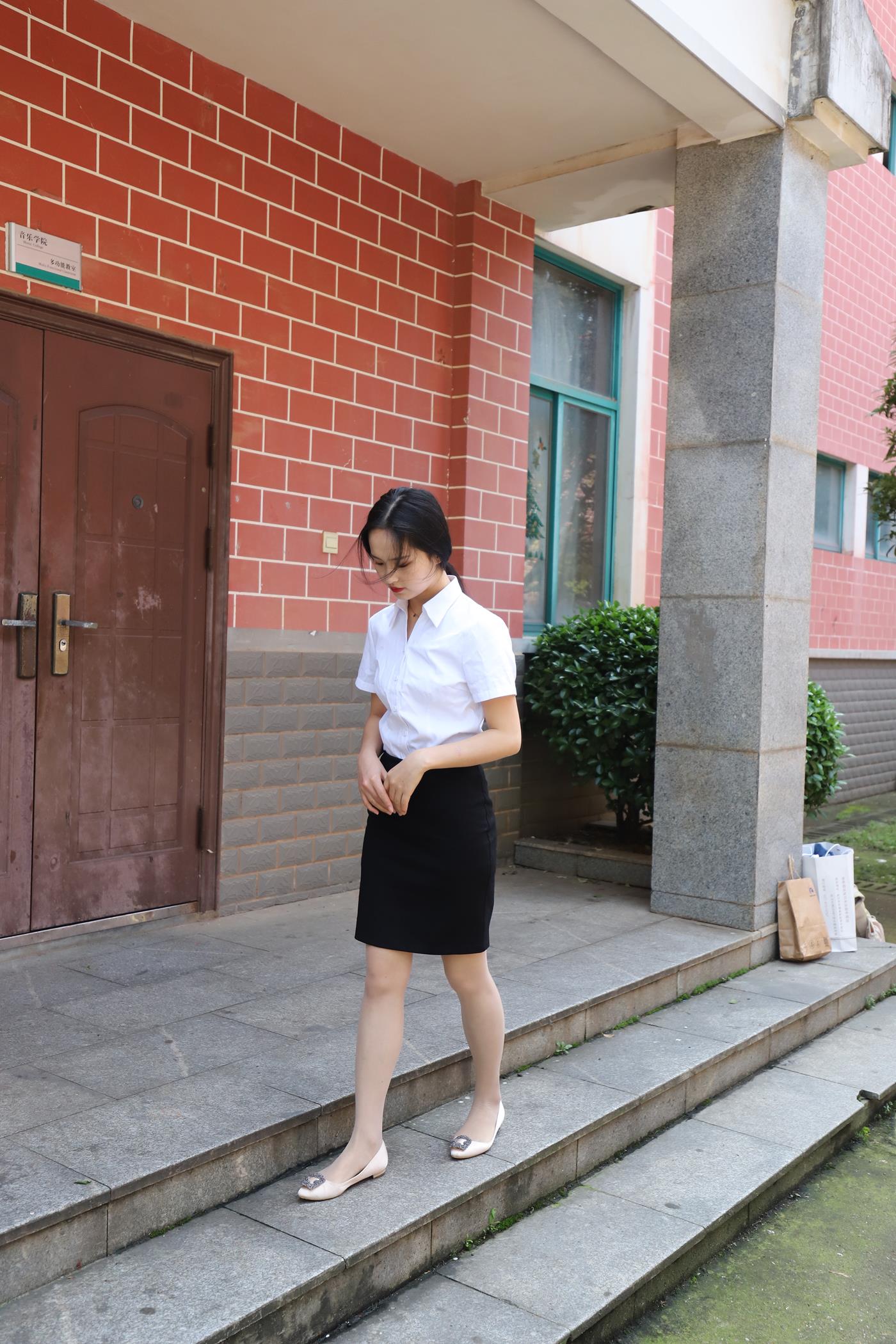 图片[83]-大西瓜爱牙膏-2020 01X活动 模特2（二） 户外制服ol-2 (1) [84P] – 速更版-美库