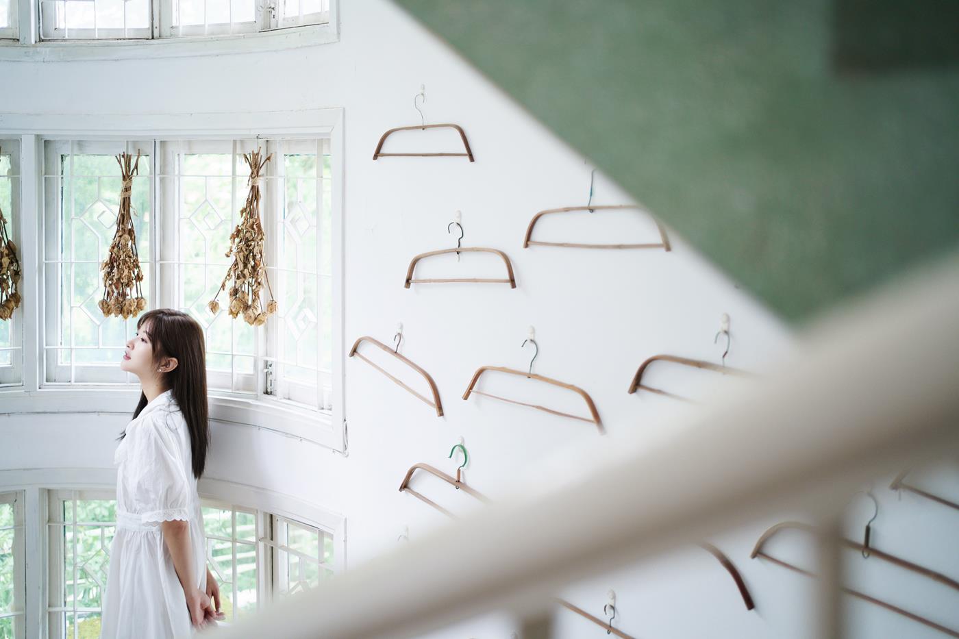 图片[15]-[YITUYU艺图语] 2022.01.12 白色咖啡屋 吕陈 [28P] – 速更版-美库