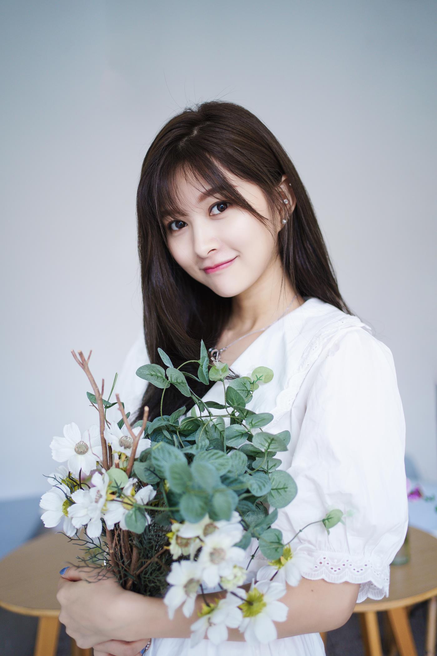 图片[28]-[YITUYU艺图语] 2022.01.12 白色咖啡屋 吕陈 [28P] – 速更版-美库