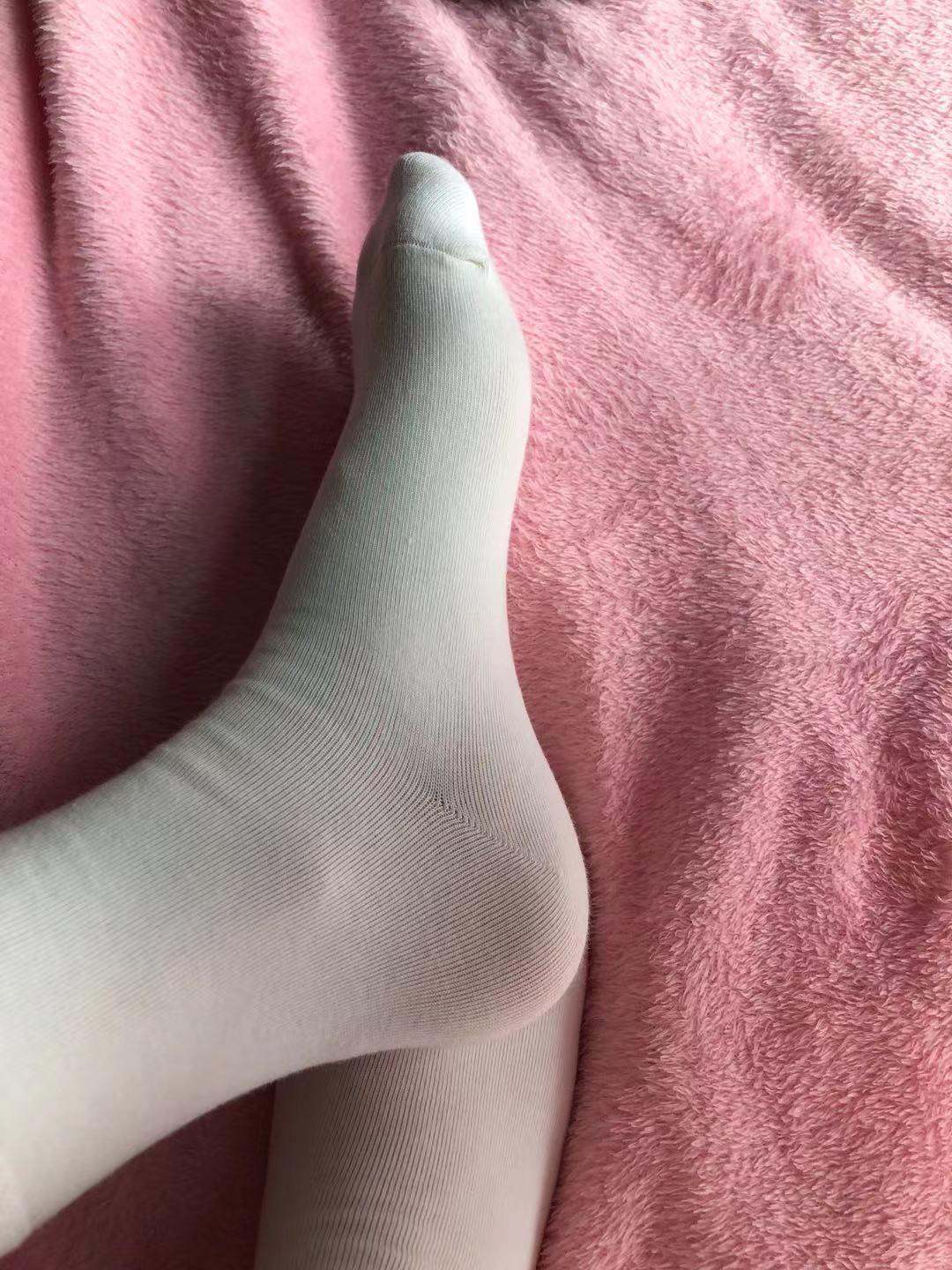 图片[69]-[誉铭传媒]袜足摄影 2022年《3月整合福利》[91P] – 速更版-美库