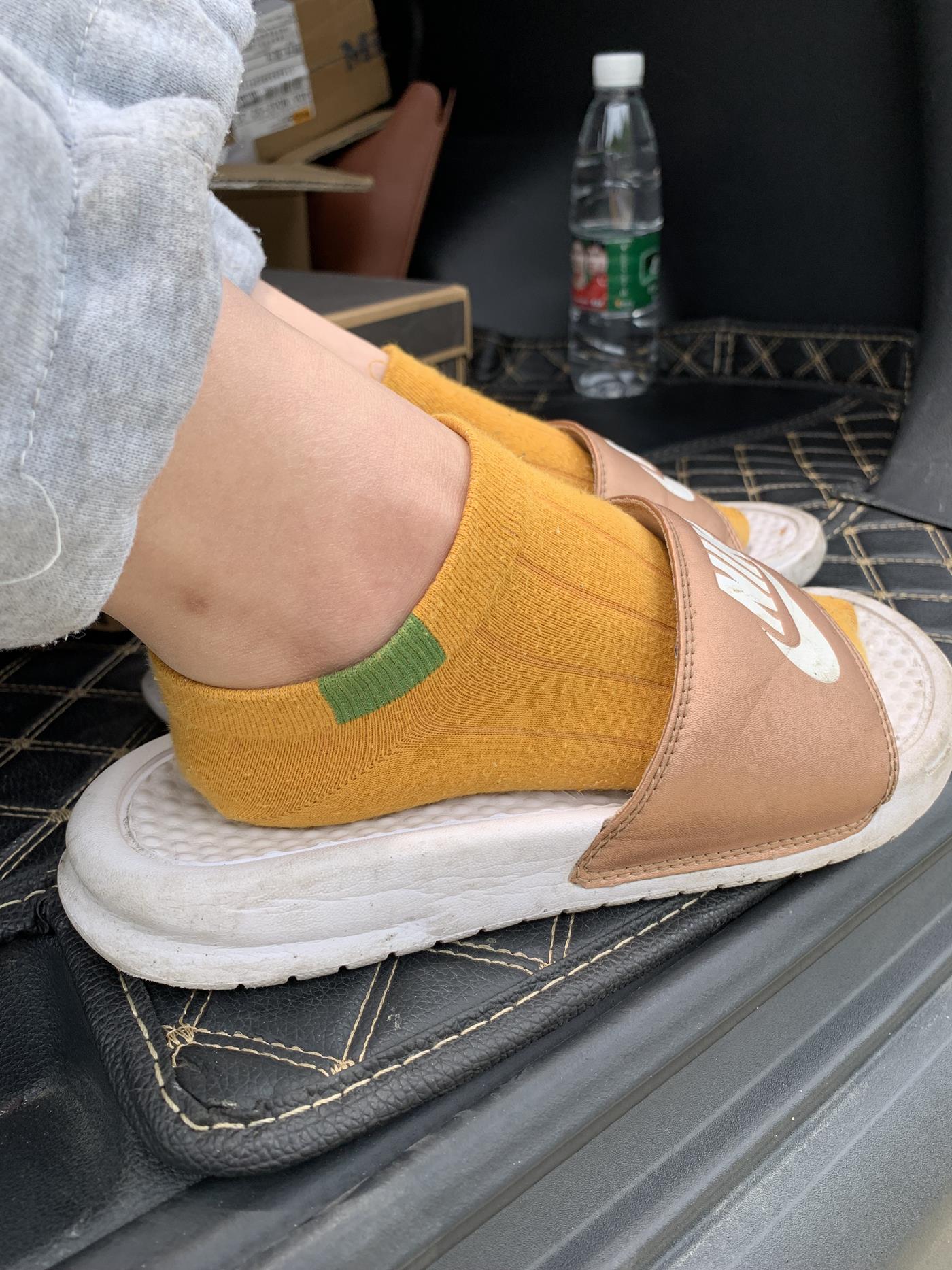 图片[45]-[誉铭传媒]袜足摄影 2022年《7月整合福利》二 （1）[62P] – 速更版-美库