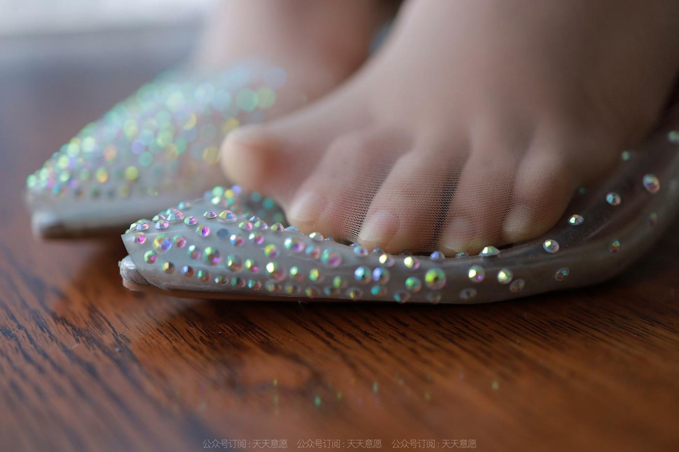 图片[36]-[IESS异思趣向] 2022.06.24 丝享家1127：婉萍《甜美佳人》[83P] – 速更版-美库