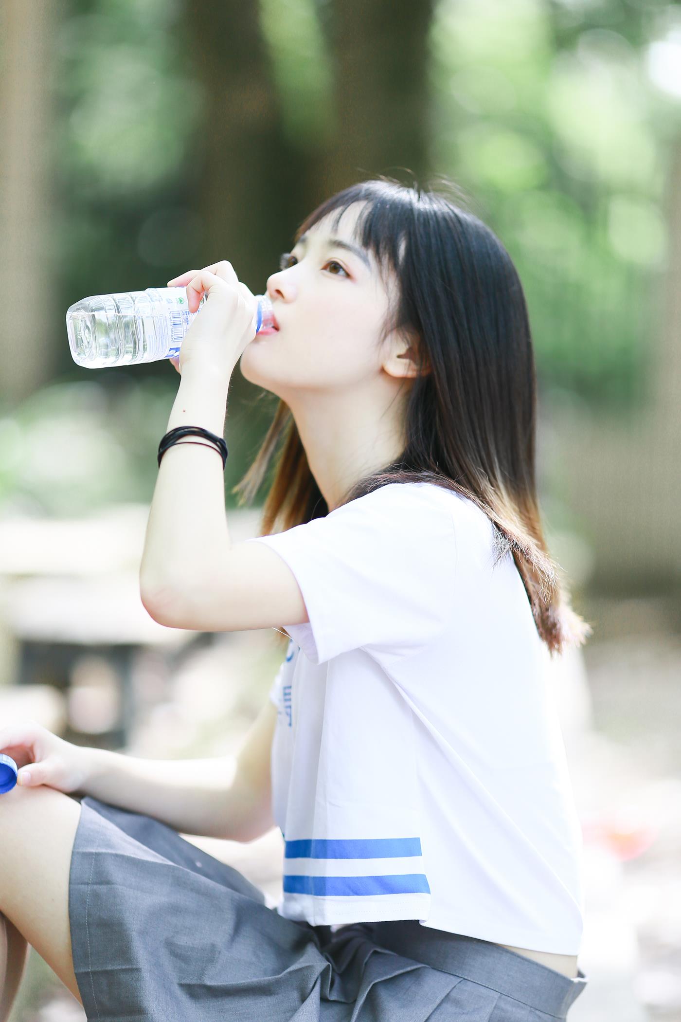 图片[12]-[YITUYU艺图语] 2022.01.15 阳光下的运动女孩 一鸭咿呀哟 [36P] – 速更版-美库