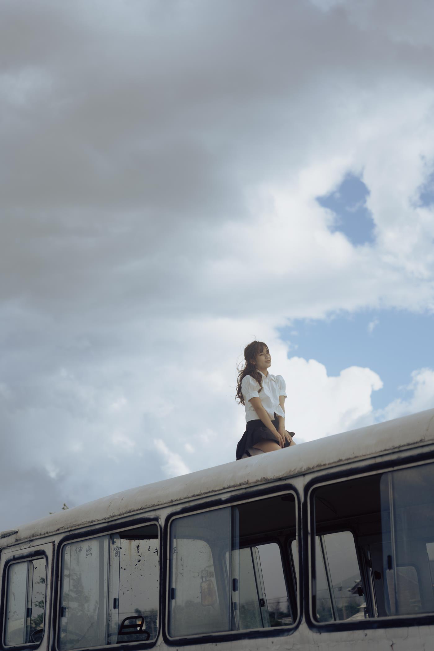 图片[27]-[YITUYU艺图语] 2022.01.15 中巴车带我回家 落痣_ [38P] – 速更版-美库