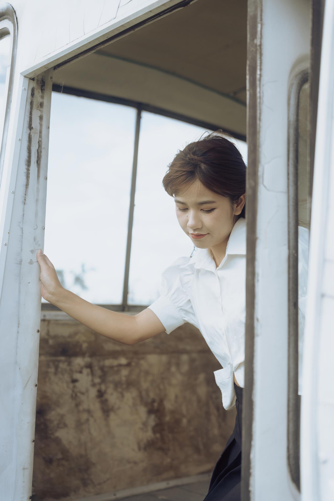 图片[37]-[YITUYU艺图语] 2022.01.15 中巴车带我回家 落痣_ [38P] – 速更版-美库