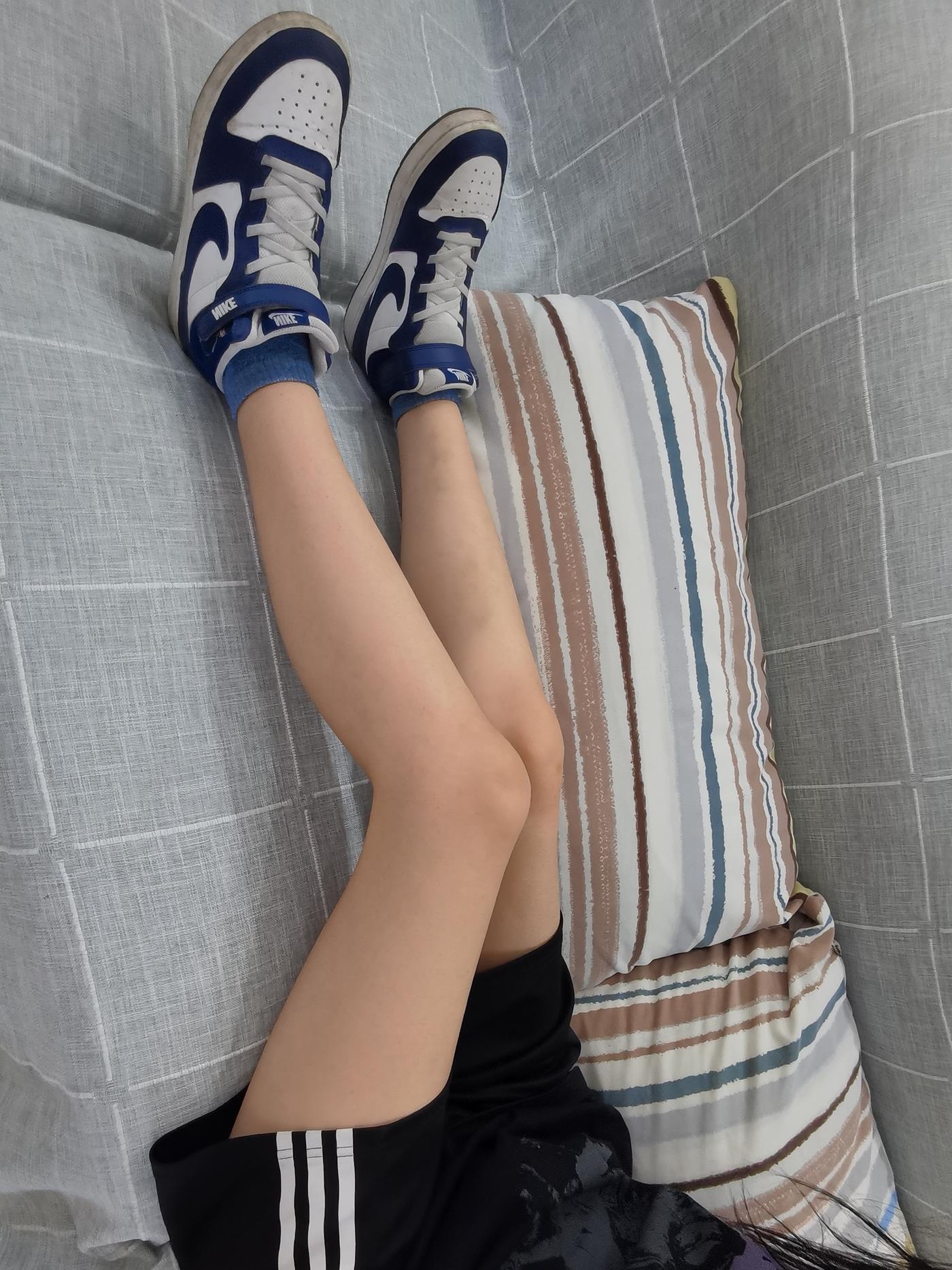 图片[26]-[誉铭传媒]袜足摄影 2022年《8月整合福利》(1) [64P] – 速更版-美库