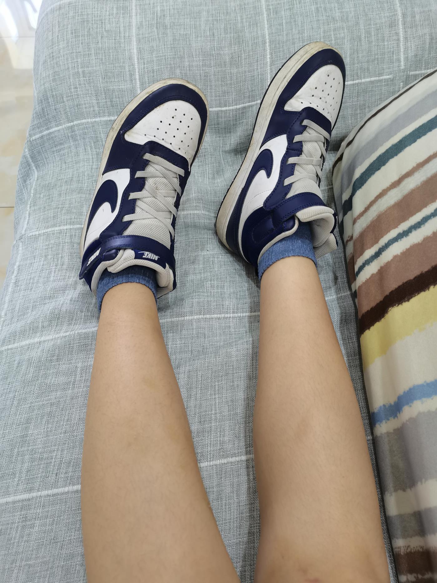 图片[28]-[誉铭传媒]袜足摄影 2022年《8月整合福利》(1) [64P] – 速更版-美库