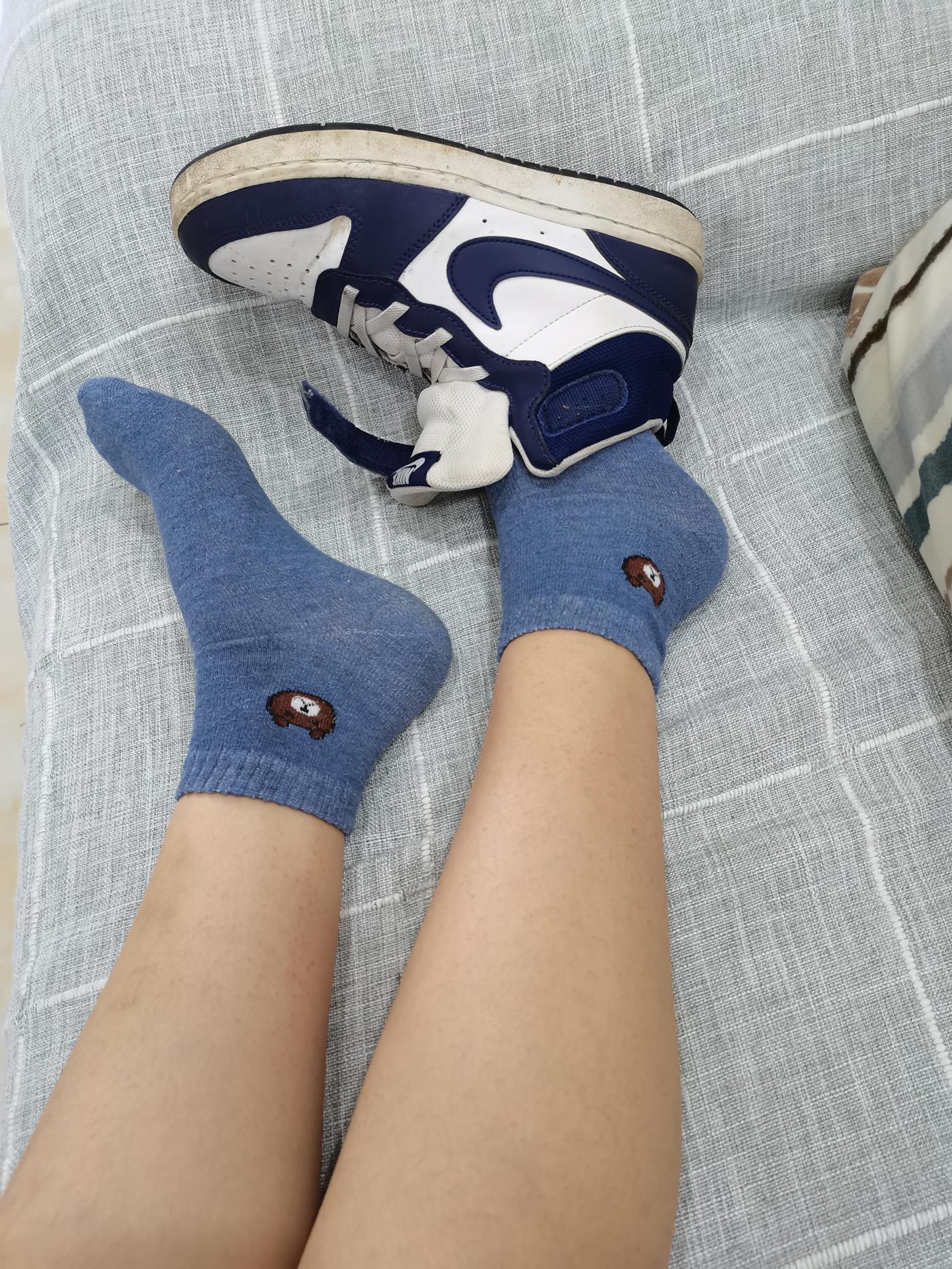 图片[35]-[誉铭传媒]袜足摄影 2022年《8月整合福利》(1) [64P] – 速更版-美库