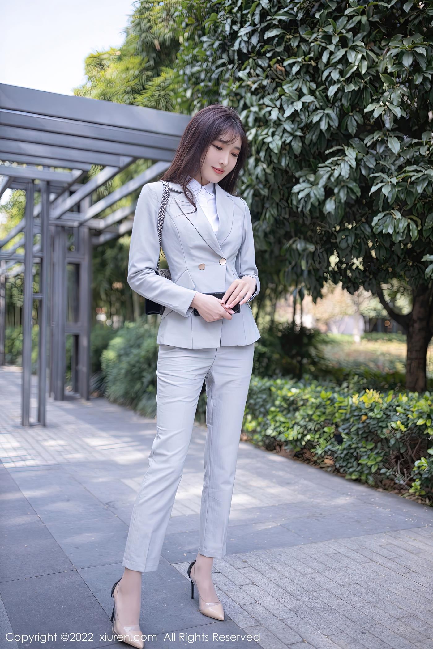 图片[20]-[Xiuren秀人网]2022.11.10 NO.5840 陆萱萱[26+1P] – 速更版-美库