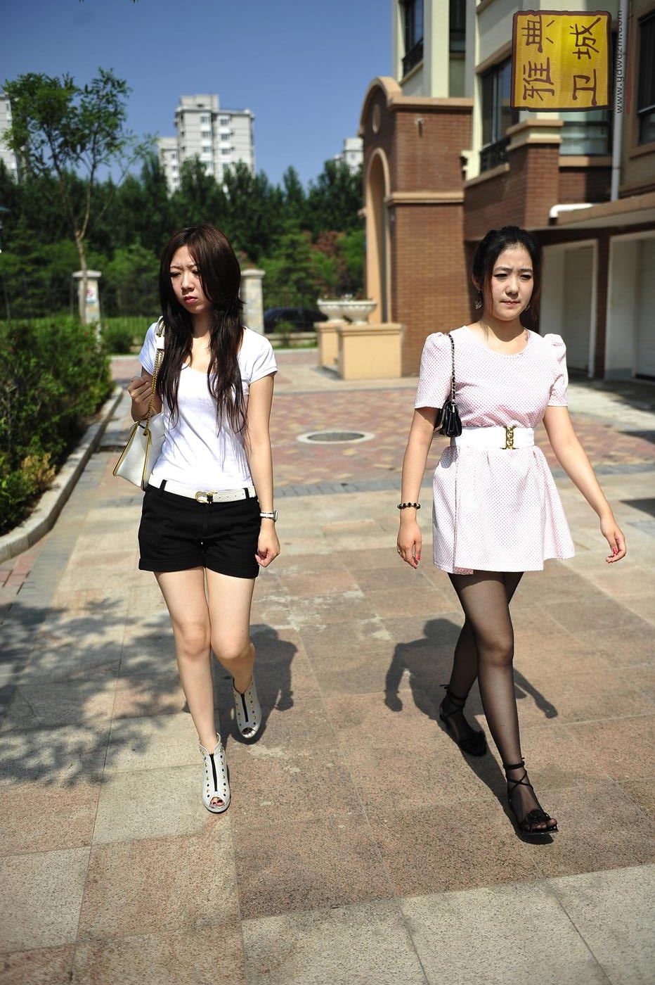 图片[18]-雅典卫城 去郊游的长腿小姐姐 2010-026 （3）[84P] – 速更版-美库