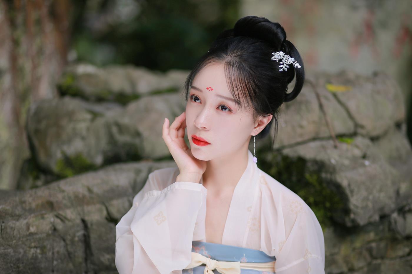 图片[17]-[YITUYU艺图语] 2022.01.18 蝶恋花 花泽阮阮 [22P] – 速更版-美库