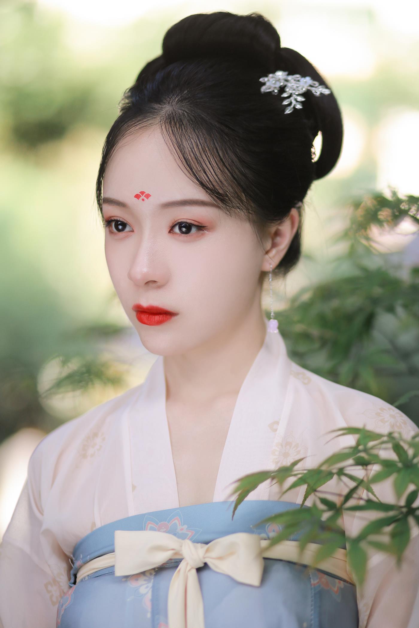 图片[23]-[YITUYU艺图语] 2022.01.18 蝶恋花 花泽阮阮 [22P] – 速更版-美库