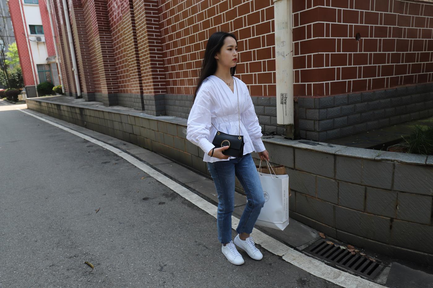 图片[13]-大西瓜爱牙膏-2020 01X活动 模特2（二） 牛仔裤短丝白鞋 (1) [96P] – 速更版-美库