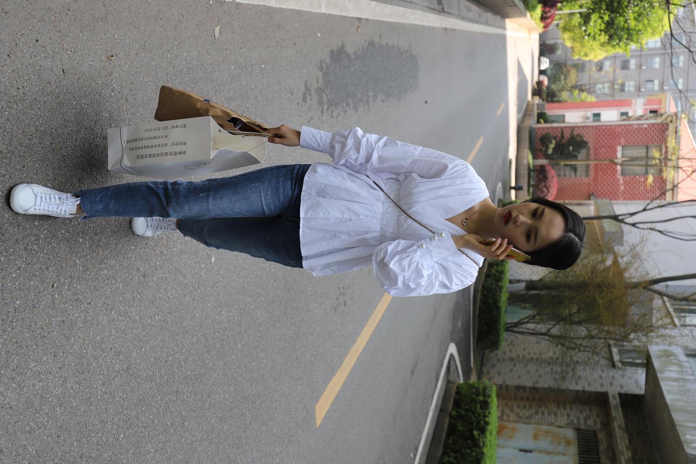 图片[16]-大西瓜爱牙膏-2020 01X活动 模特2（二） 牛仔裤短丝白鞋 (1) [96P] – 速更版-美库