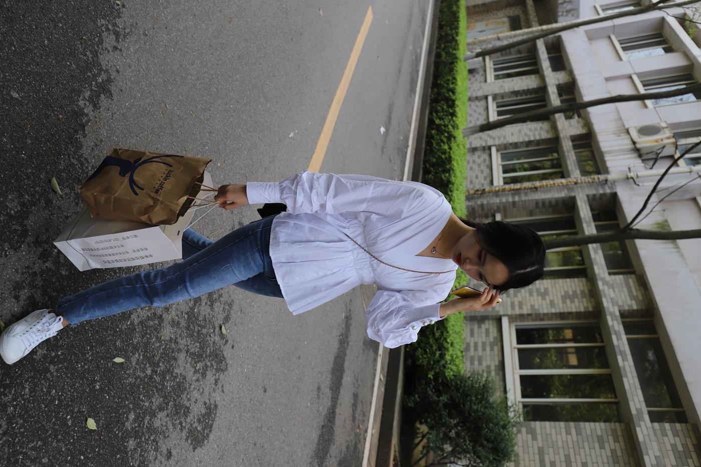 图片[18]-大西瓜爱牙膏-2020 01X活动 模特2（二） 牛仔裤短丝白鞋 (1) [96P] – 速更版-美库