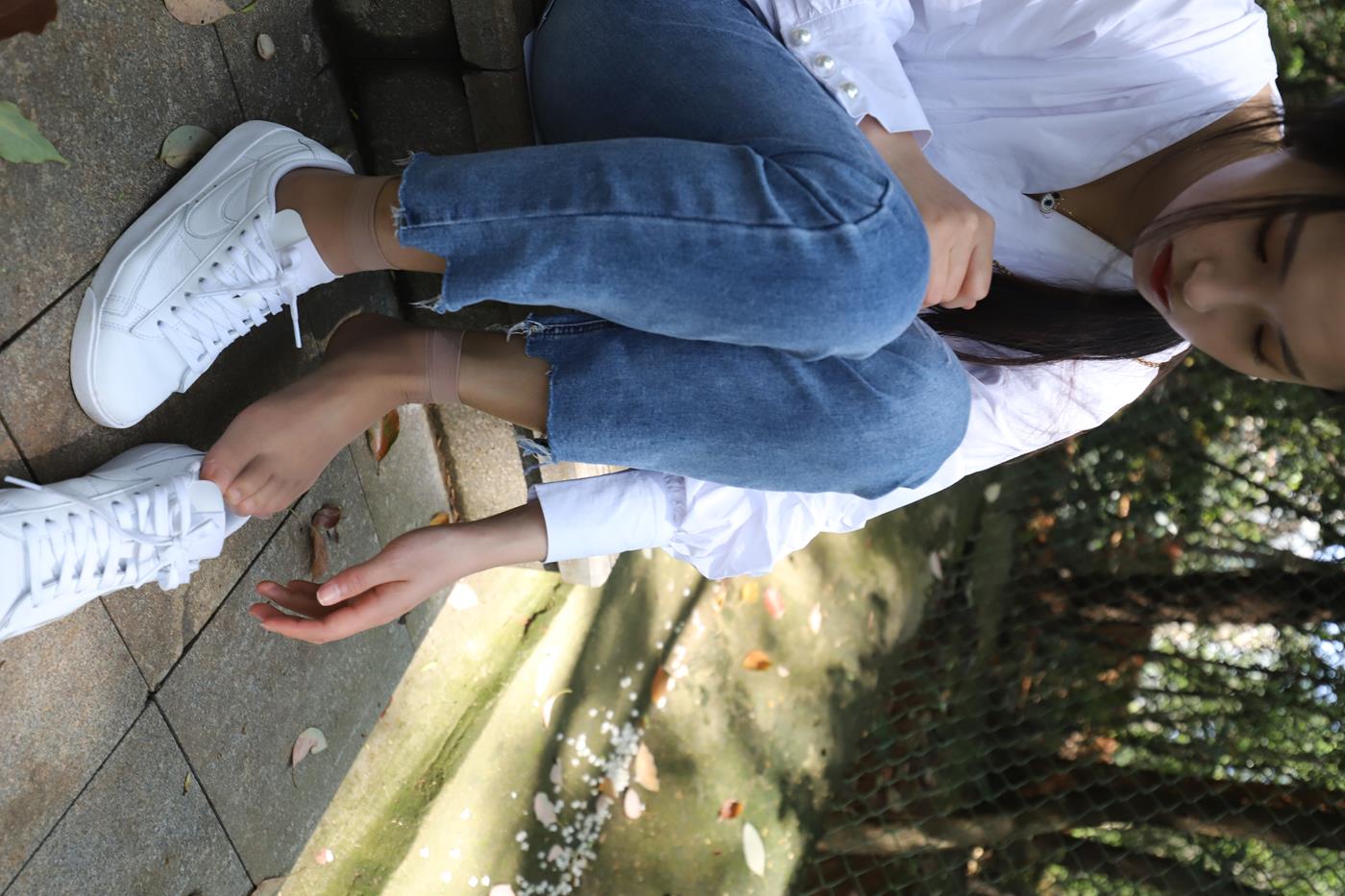 图片[31]-大西瓜爱牙膏-2020 01X活动 模特2（二） 牛仔裤短丝白鞋 (2) [100P] – 速更版-美库