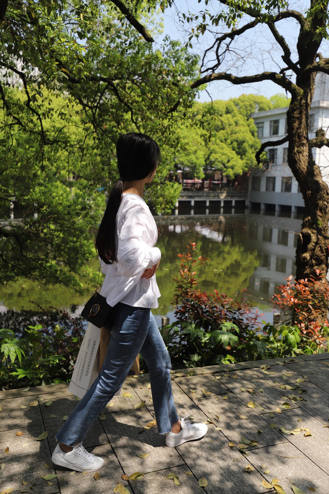 图片[34]-大西瓜爱牙膏-2020 01X活动 模特2（二） 牛仔裤短丝白鞋 (1) [96P] – 速更版-美库