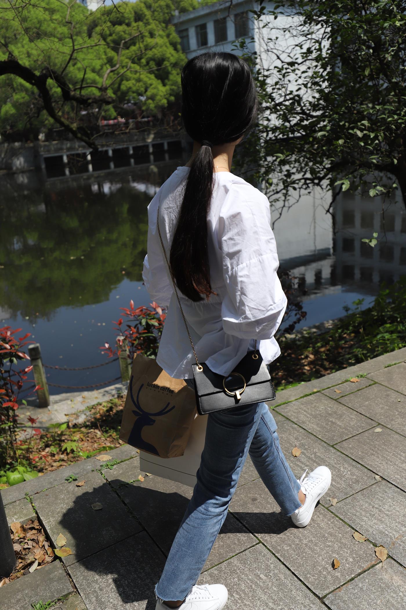 图片[36]-大西瓜爱牙膏-2020 01X活动 模特2（二） 牛仔裤短丝白鞋 (1) [96P] – 速更版-美库