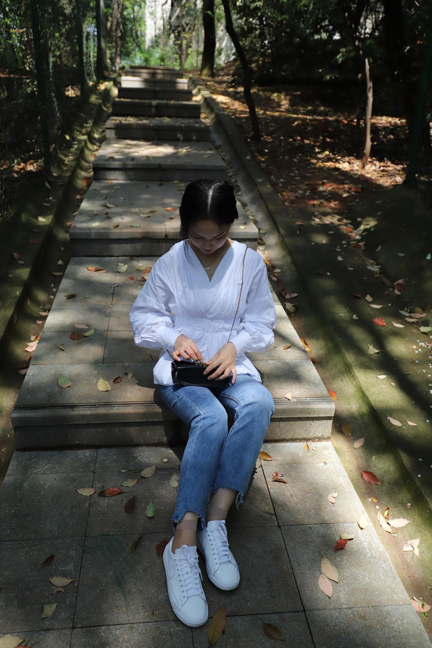 图片[42]-大西瓜爱牙膏-2020 01X活动 模特2（二） 牛仔裤短丝白鞋 (1) [96P] – 速更版-美库