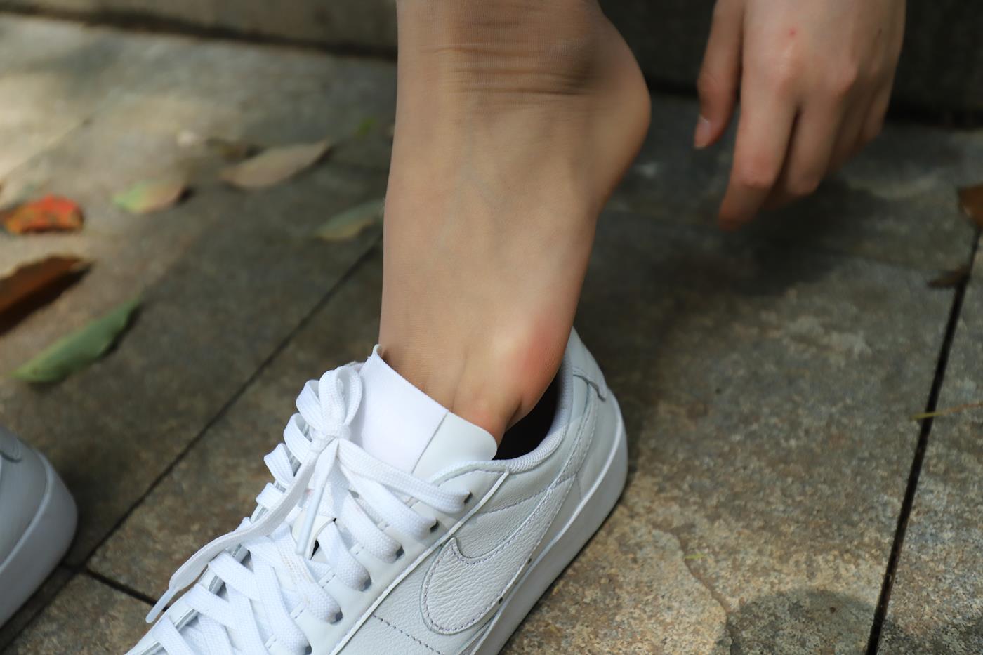 图片[84]-大西瓜爱牙膏-2020 01X活动 模特2（二） 牛仔裤短丝白鞋 (2) [100P] – 速更版-美库