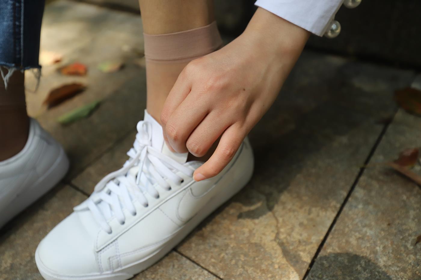 图片[86]-大西瓜爱牙膏-2020 01X活动 模特2（二） 牛仔裤短丝白鞋 (2) [100P] – 速更版-美库