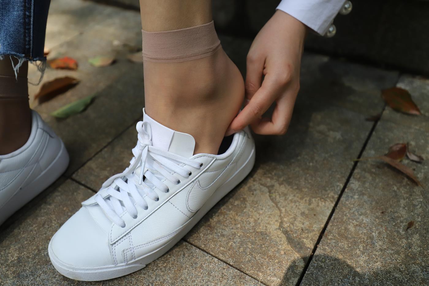 图片[87]-大西瓜爱牙膏-2020 01X活动 模特2（二） 牛仔裤短丝白鞋 (2) [100P] – 速更版-美库