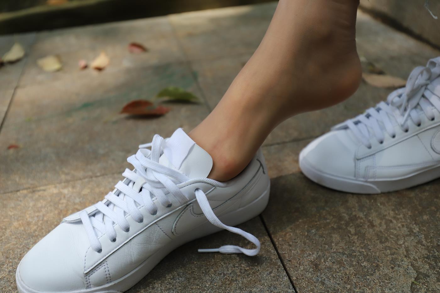 图片[85]-大西瓜爱牙膏-2020 01X活动 模特2（二） 牛仔裤短丝白鞋 (1) [96P] – 速更版-美库