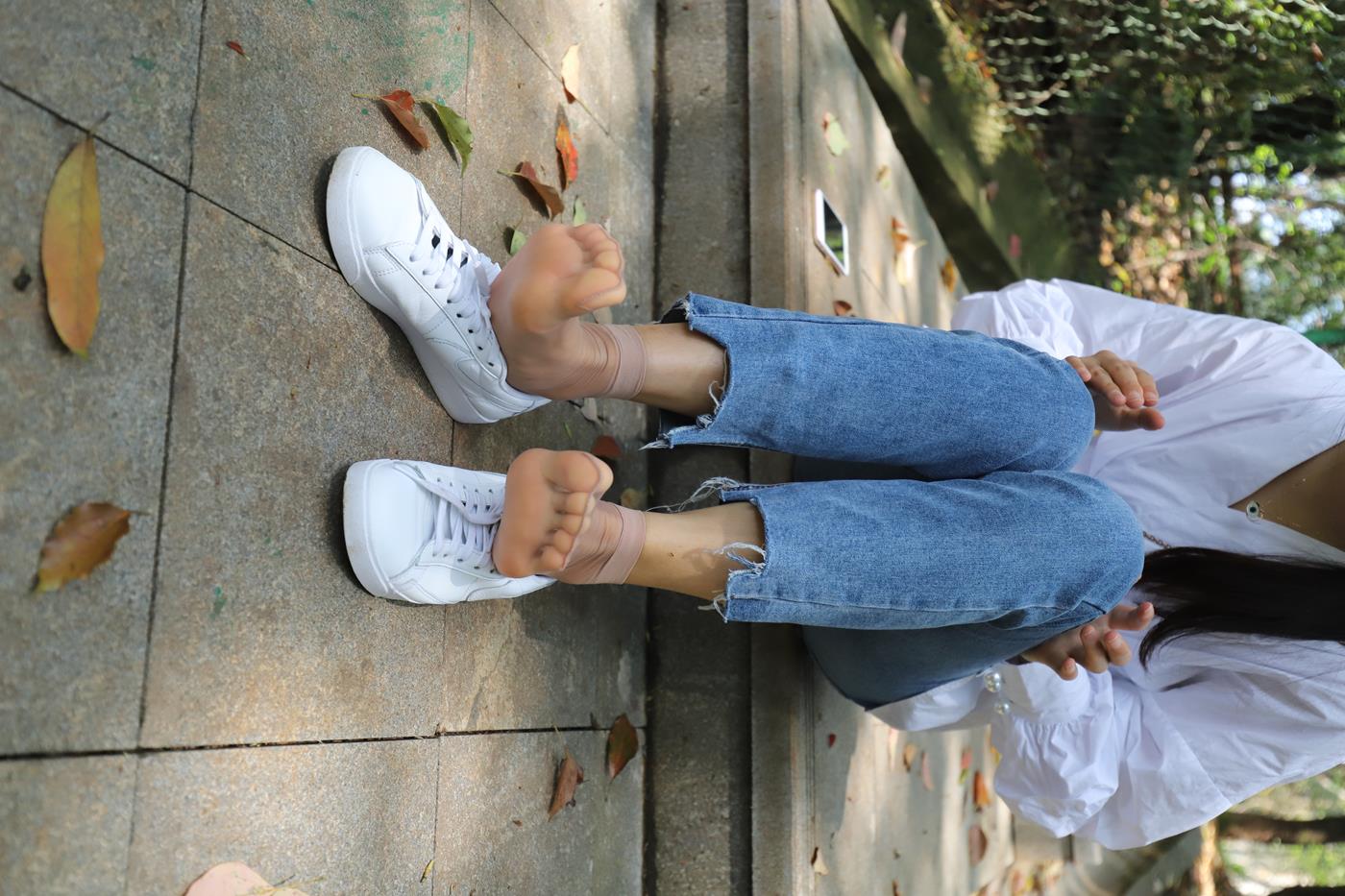 图片[100]-大西瓜爱牙膏-2020 01X活动 模特2（二） 牛仔裤短丝白鞋 (2) [100P] – 速更版-美库