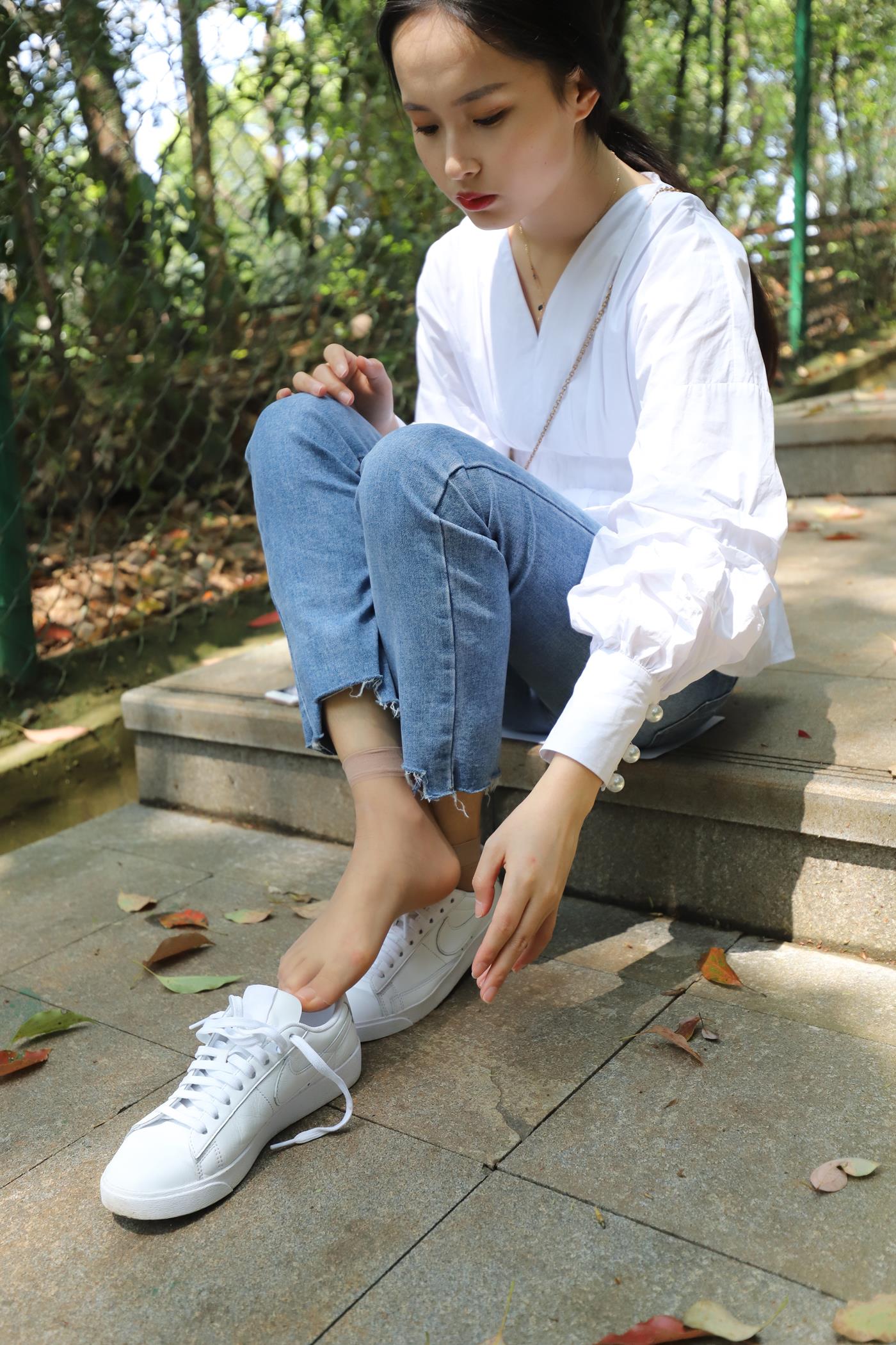 图片[92]-大西瓜爱牙膏-2020 01X活动 模特2（二） 牛仔裤短丝白鞋 (1) [96P] – 速更版-美库