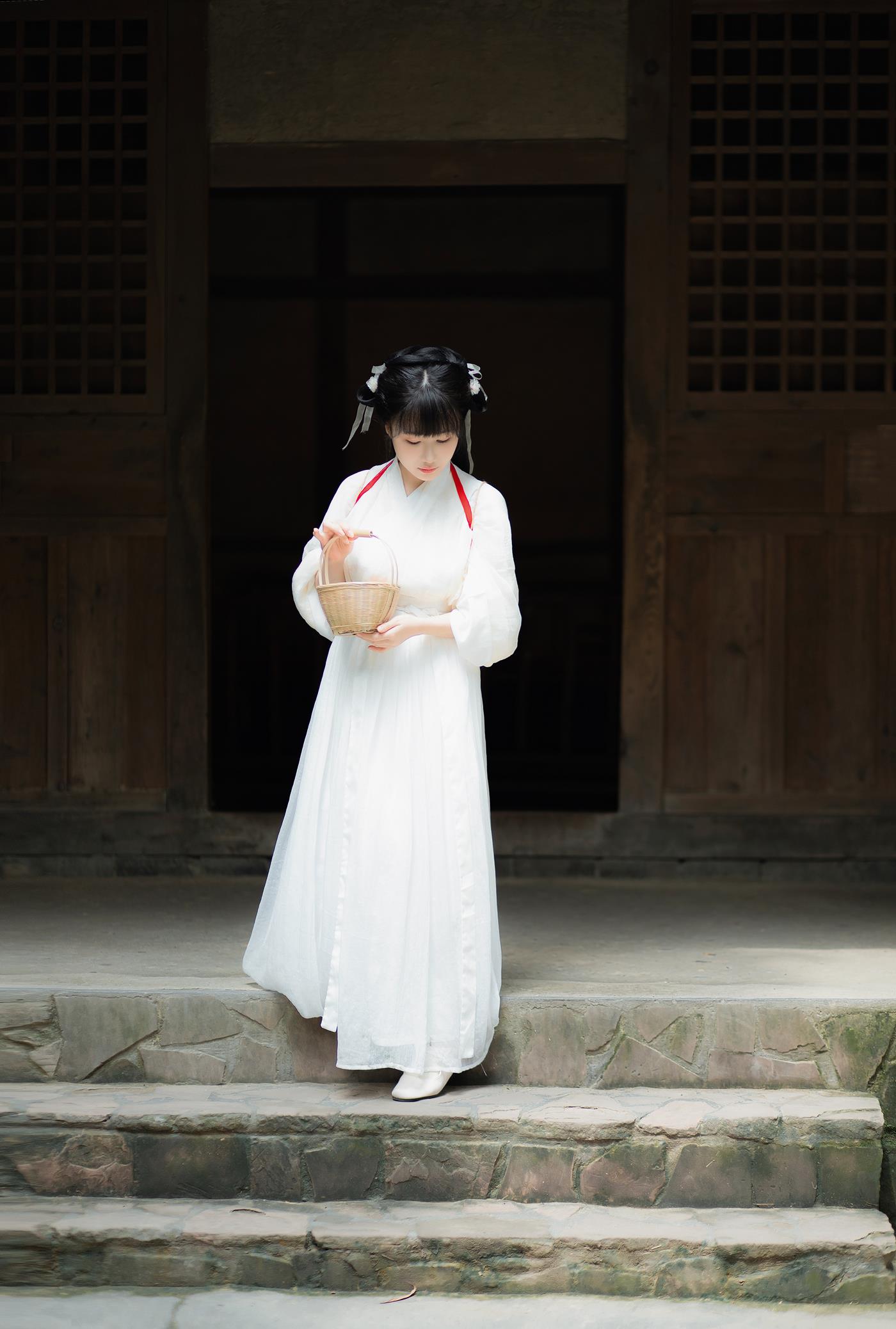 图片[24]-[YITUYU艺图语] 2022.01.18 豆蔻年华 周小兔呀 [23P] – 速更版-美库