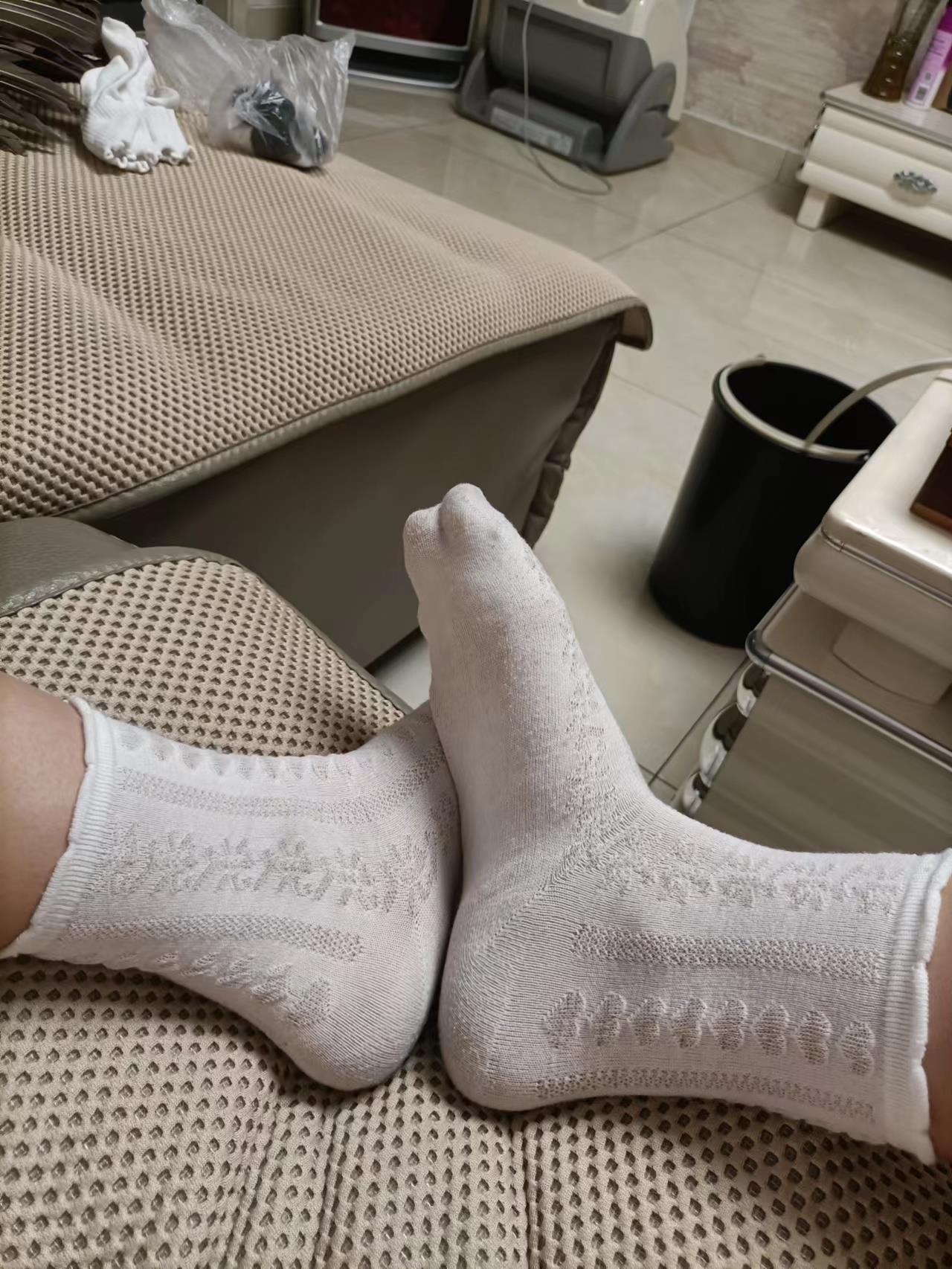 图片[21]-[誉铭传媒]袜足摄影 2022年《8月整合福利》二 （1）[84P] – 速更版-美库