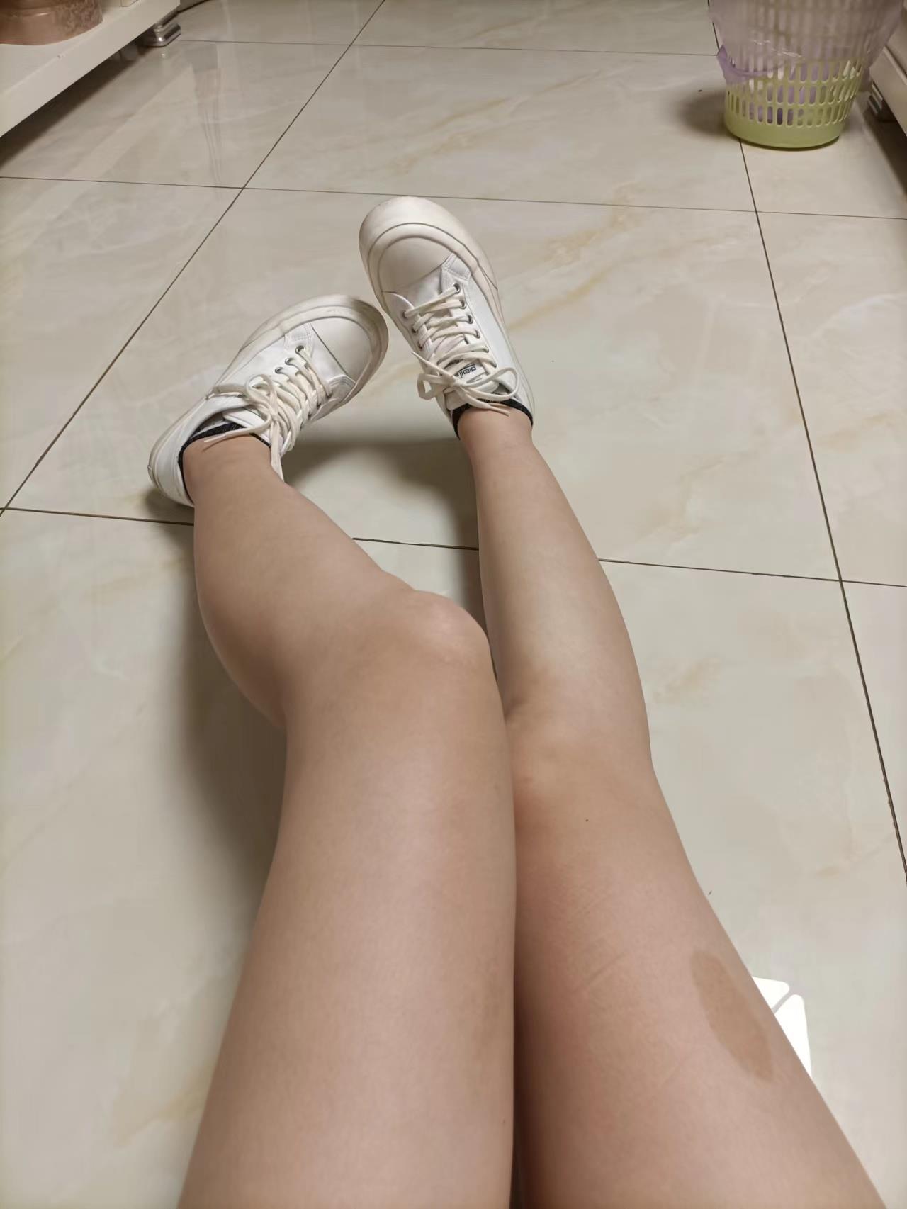 图片[32]-[誉铭传媒]袜足摄影 2022年《8月整合福利》二 （1）[84P] – 速更版-美库