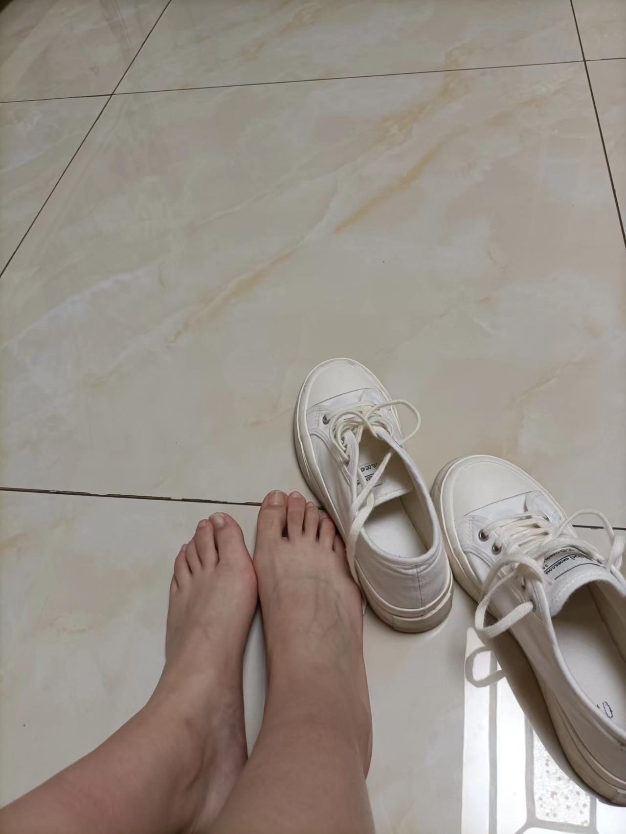 图片[38]-[誉铭传媒]袜足摄影 2022年《8月整合福利》二 （1）[84P] – 速更版-美库